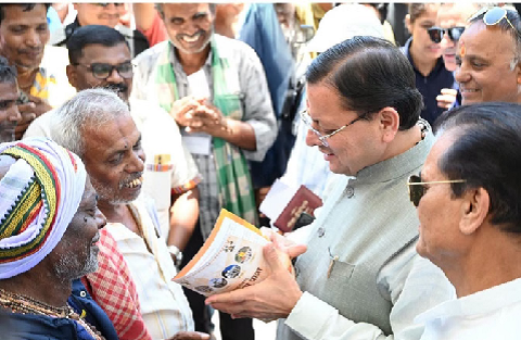 ऋषिकेश ट्रांजिट कैंप का सीएम धामी ने किया औचक निरीक्षण, पंजीकरण व्यवस्था जांची..