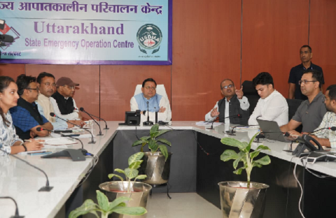 ट्रैकर्स-माउंटेनियर्स के रेस्क्यू को लेकर एक्टिव सीएम धामी..