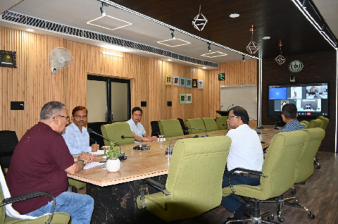 केदारनाथ धाम यात्रा व्यवस्थाओं को लेकर मंत्री गणेश जोशी ने की समीक्षा बैठक..