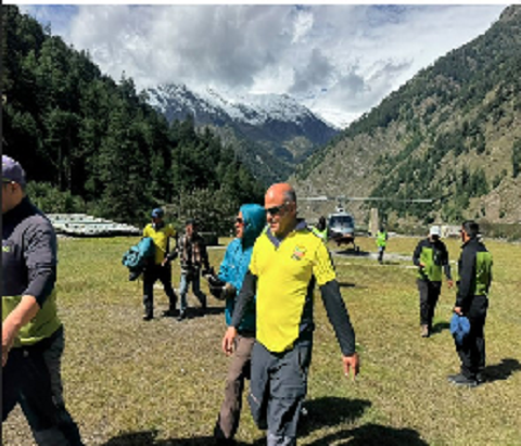 कालिंदी खाल ट्रेक पर फंसे सभी 19 ट्रेकर्स का रेस्क्यू पूरा, हर्षिल पहुंची टीम..