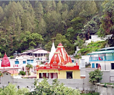 कैंची धाम में श्रद्धालुओं की एंट्री होगी व्यवस्थित, धाम की क्षमता के हिसाब से बनेगा प्लान..
